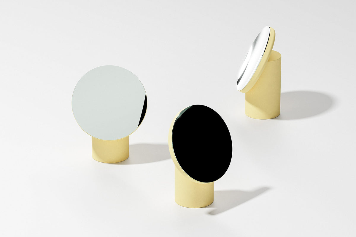 FORMED Lens Mirror concrete magnifying mirror with 5× magnification